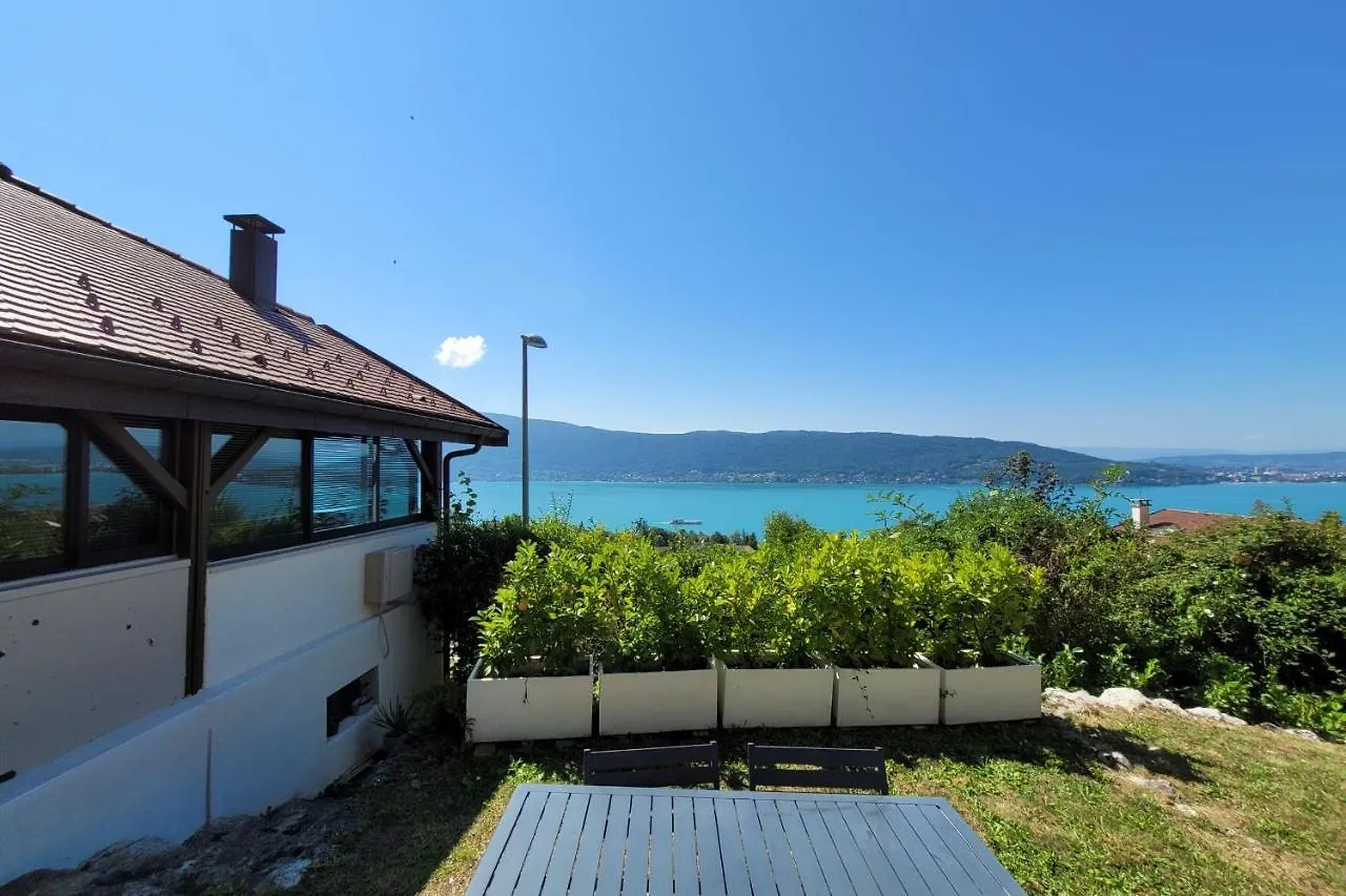 Maisonnette vue panoramique lac d'Annecy Veyrier-du-Lac